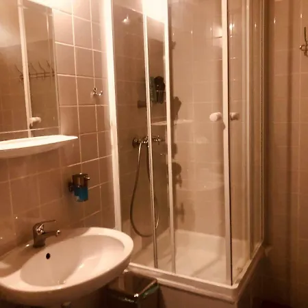 Mai Bohemia Hostel&apartment Prag