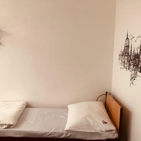 Hostel Mai Bohemia Hostel&apartment