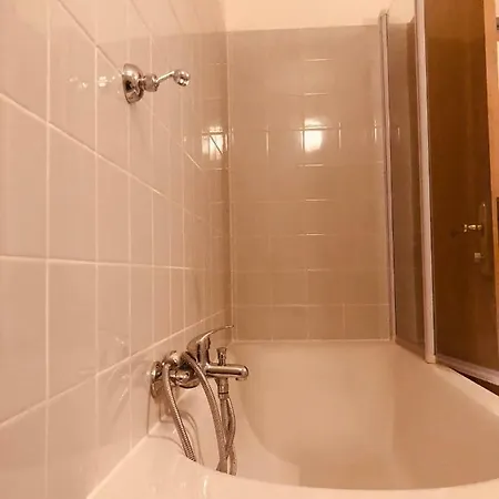 Mai Bohemia Hostel&apartment * Prag